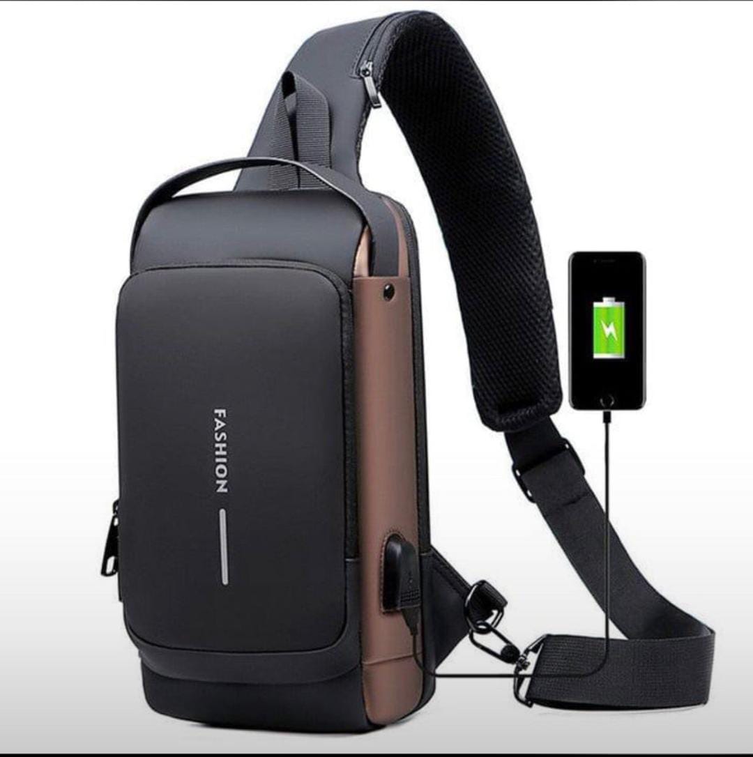 Fashion Men Sling Bag Pack with USB Charging Port